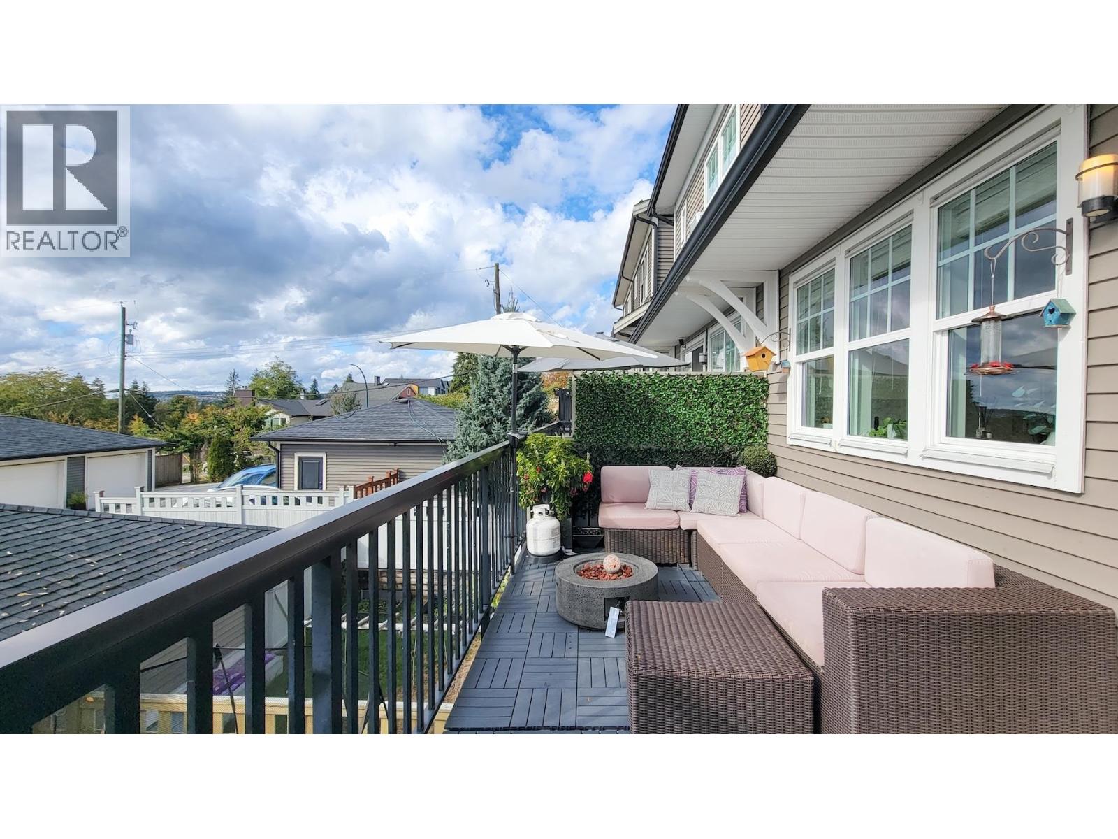 4 3432 Gislason Avenue, Coquitlam, British Columbia  V3B 3H7 - Photo 4 - R3055258