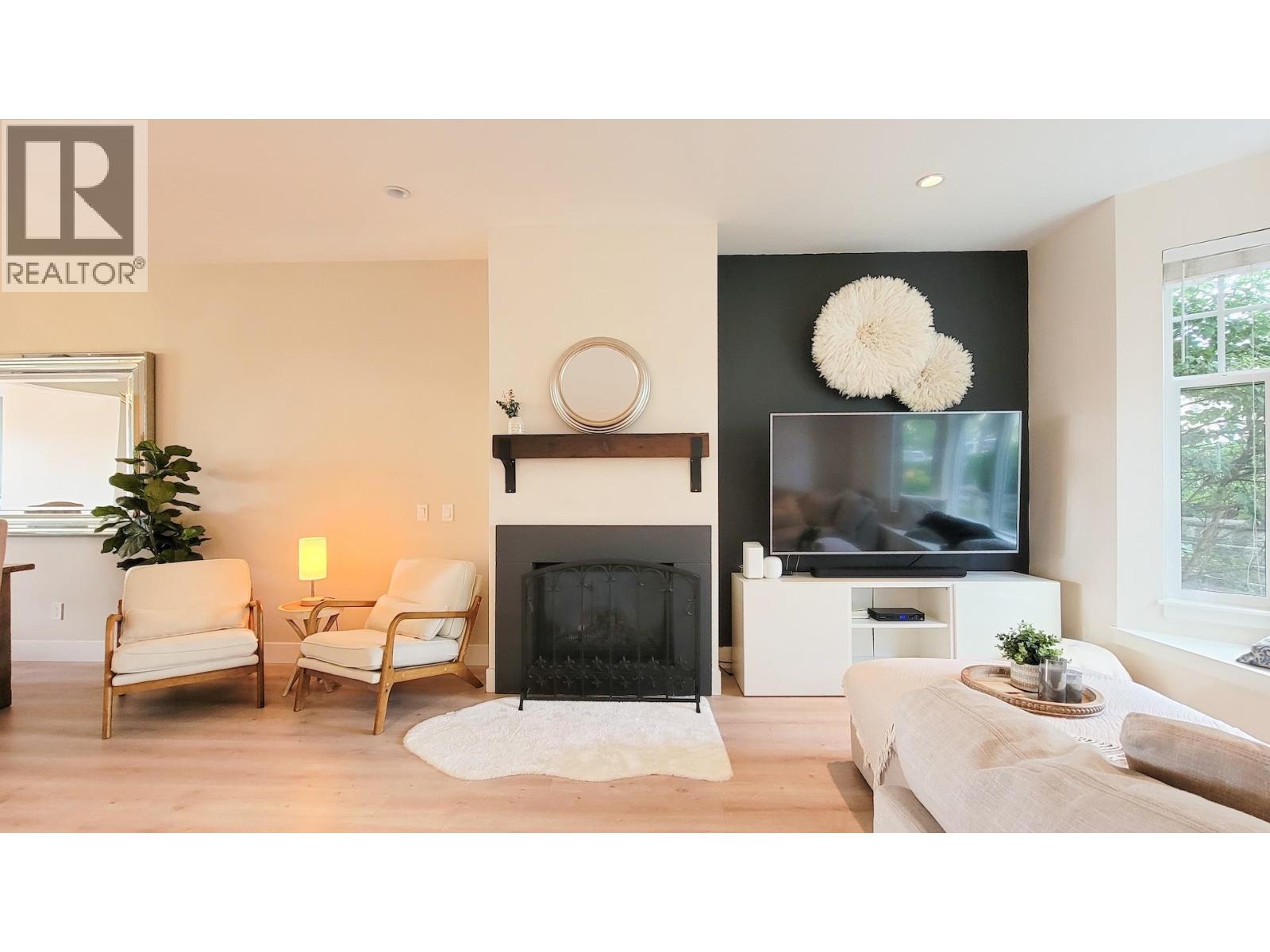 4 3432 Gislason Avenue, Coquitlam, British Columbia  V3B 3H7 - Photo 8 - R3055258
