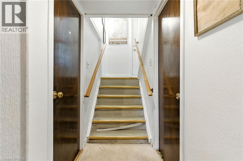 210 East 12th Street, Hamilton, Ontario  L9A 3X6 - Photo 23 - 40776378