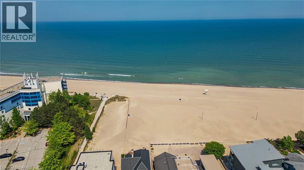 28 Centre Street, Grand Bend, Ontario  N0M 1T0 - Photo 37 - 40775690