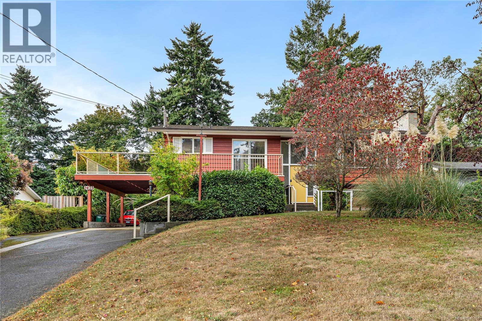 2435 Sutton Rd, Saanich, British Columbia