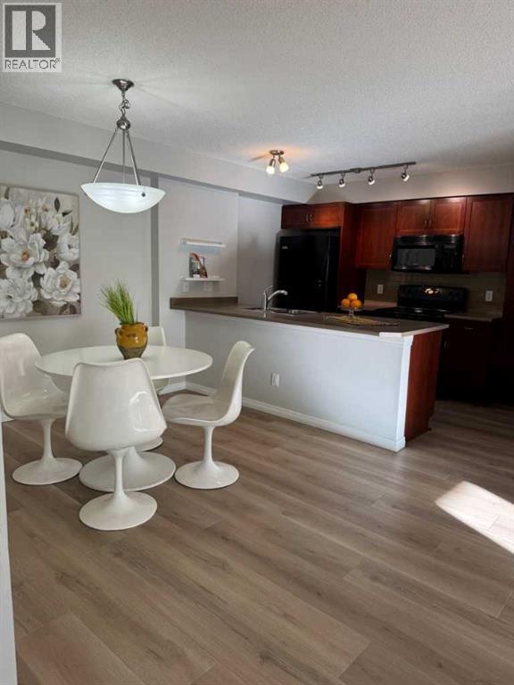 214 Mckenzie Towne Lane Se, Calgary, Alberta  T2Z 0C4 - Photo 5 - A2245876
