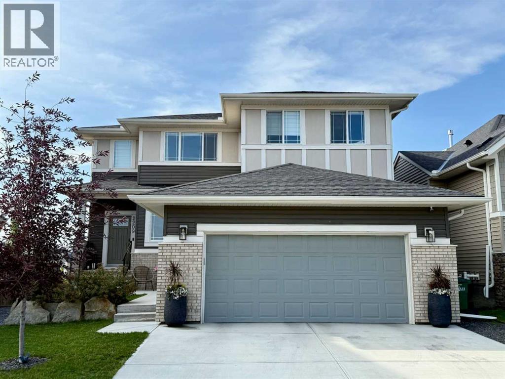 2209 Bayside Road Sw, Airdrie, Alberta  T4B 3W8 - Photo 1 - A2255188