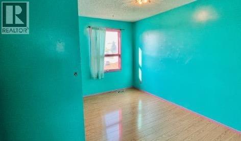 14 Whitman Close Ne, Calgary, Alberta  T1Y 4H3 - Photo 11 - A2258457