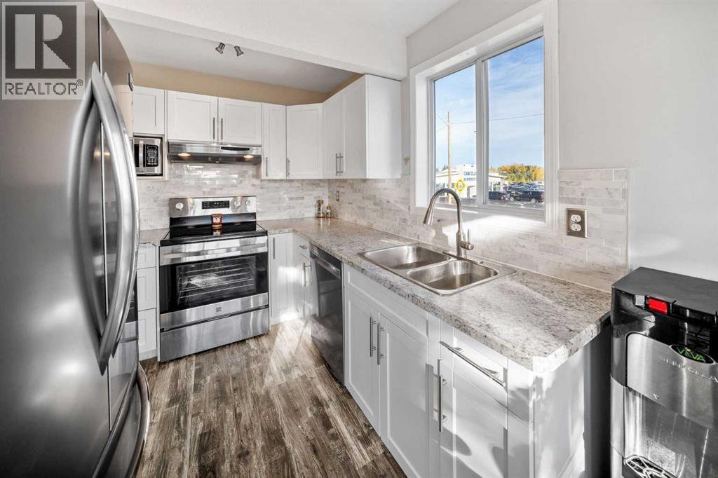 12, 567 Edmonton Trail Ne, Airdrie, Alberta  T3M 2E1 - Photo 11 - A2259262