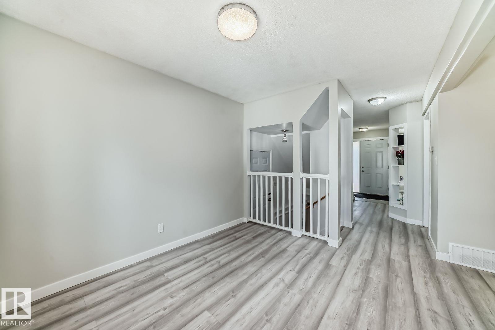 10936 Beaumaris Rd Nw, Edmonton, Alberta  T5X 1Z6 - Photo 16 - E4460783