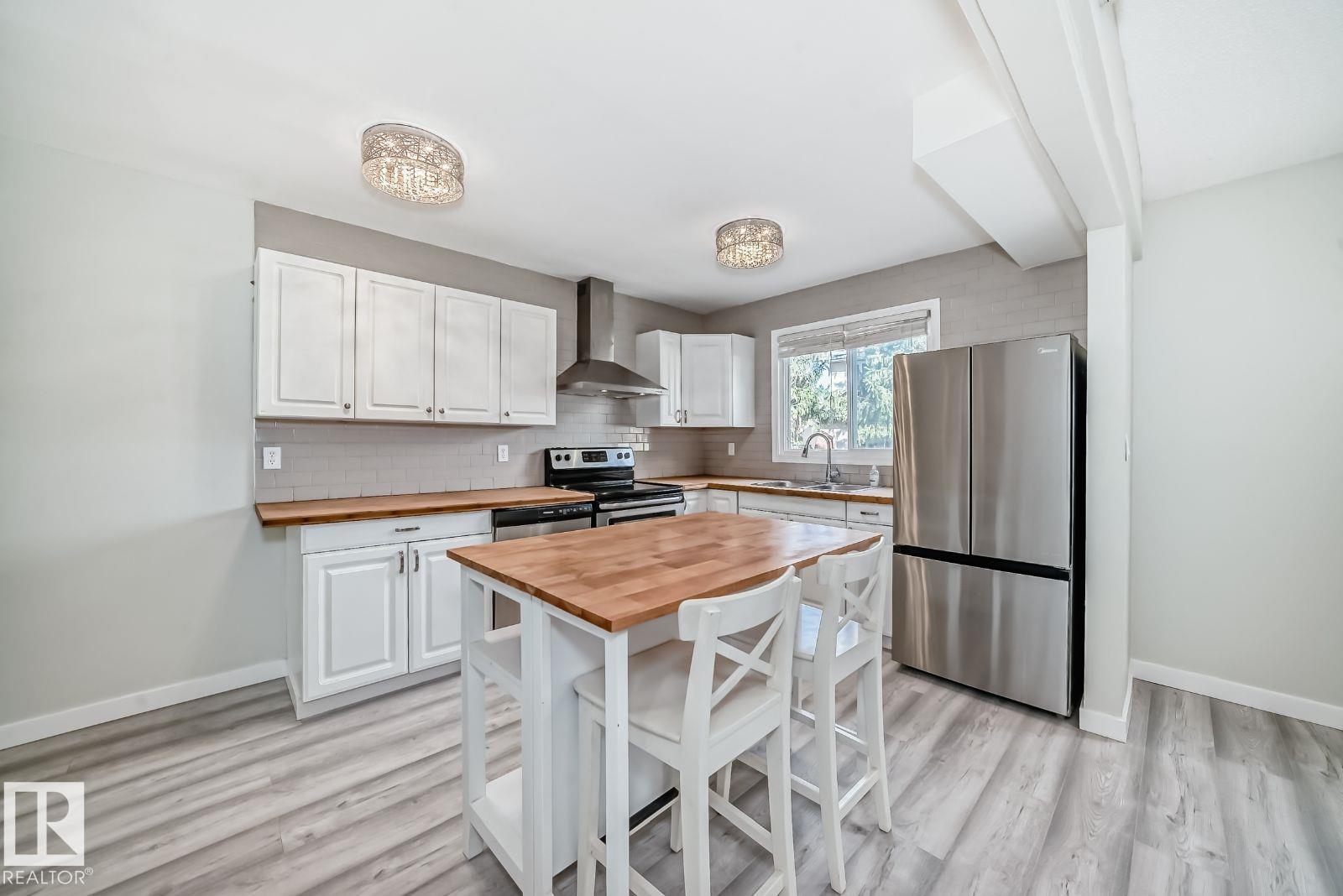 10936 Beaumaris Rd Nw, Edmonton, Alberta  T5X 1Z6 - Photo 6 - E4460783