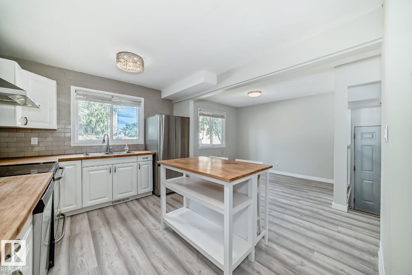 10936 Beaumaris Rd Nw, Edmonton, Alberta  T5X 1Z6 - Photo 7 - E4460783