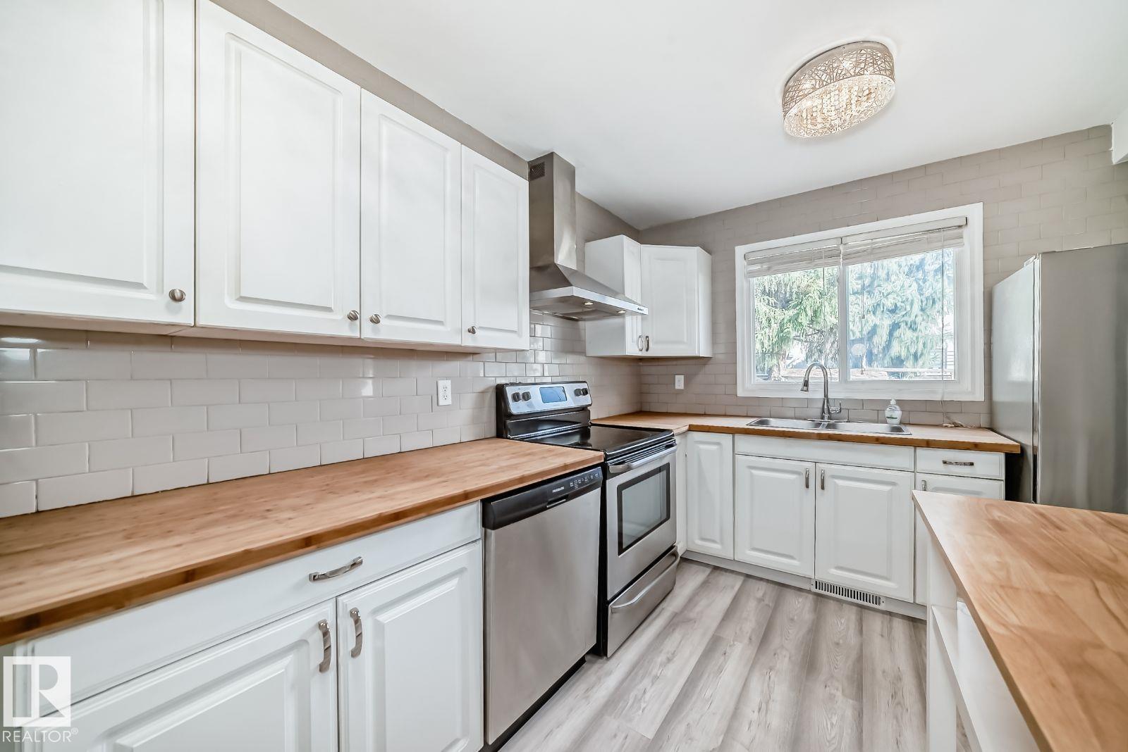 10936 Beaumaris Rd Nw, Edmonton, Alberta  T5X 1Z6 - Photo 9 - E4460783