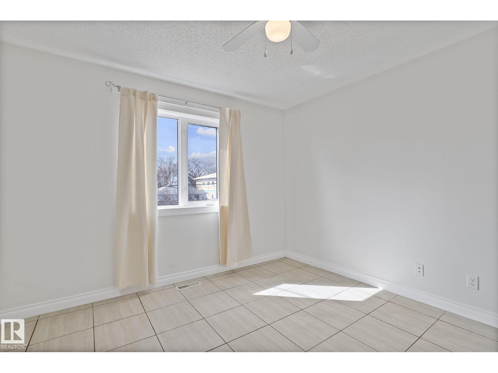11918 68 St Nw, Edmonton, Alberta  T5B 1P7 - Photo 39 - E4460785