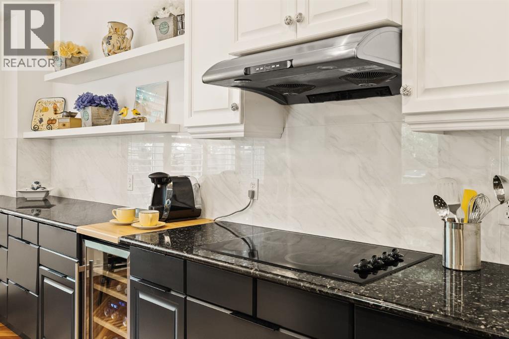 115 Cougar Plateau Circle Sw, Calgary, Alberta  T3H 5S7 - Photo 11 - A2260928