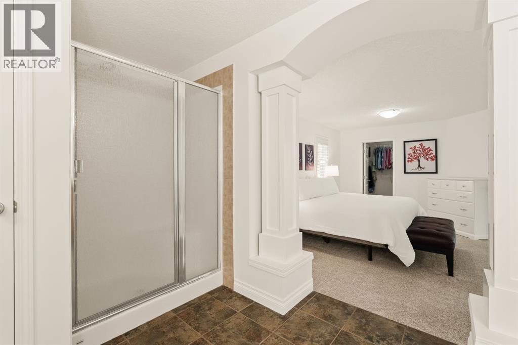 115 Cougar Plateau Circle Sw, Calgary, Alberta  T3H 5S7 - Photo 27 - A2260928