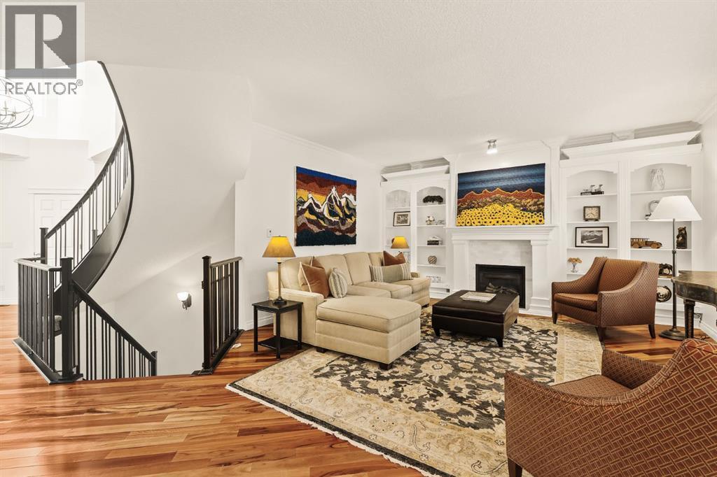 115 Cougar Plateau Circle Sw, Calgary, Alberta  T3H 5S7 - Photo 4 - A2260928