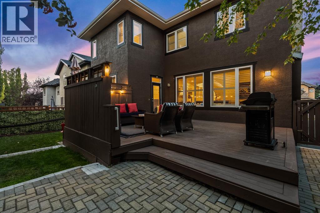 115 Cougar Plateau Circle Sw, Calgary, Alberta  T3H 5S7 - Photo 45 - A2260928