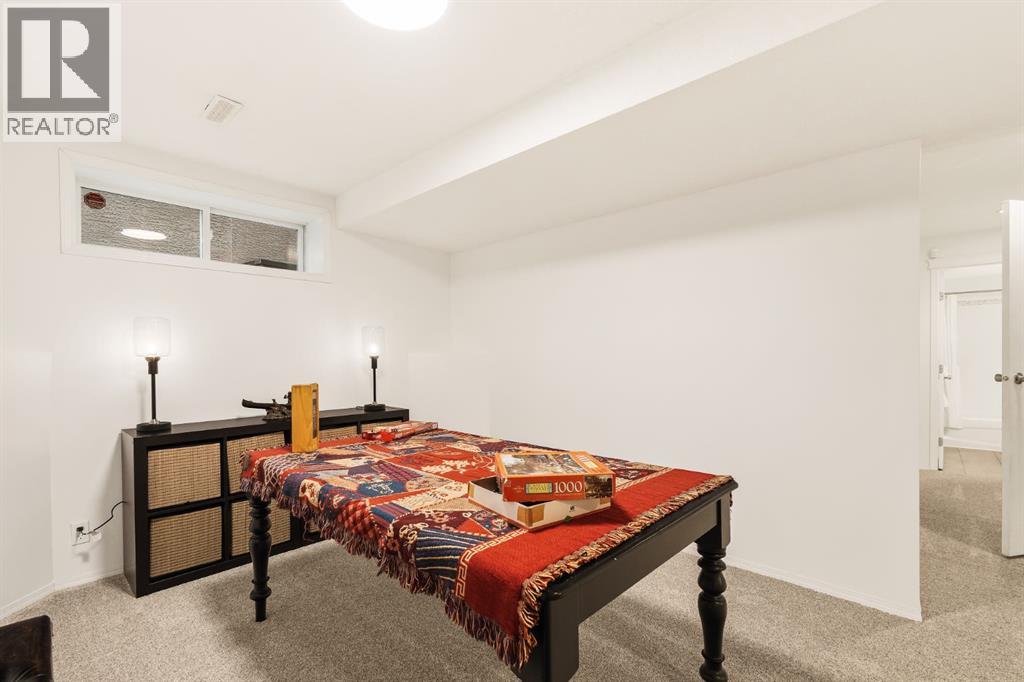 115 Cougar Plateau Circle Sw, Calgary, Alberta  T3H 5S7 - Photo 37 - A2260928