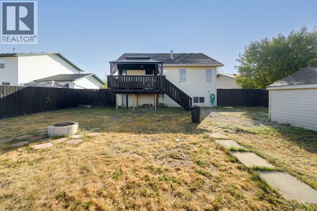44 Parkside Crescent, Blackfalds, Alberta  T4M 0E9 - Photo 32 - A2262040