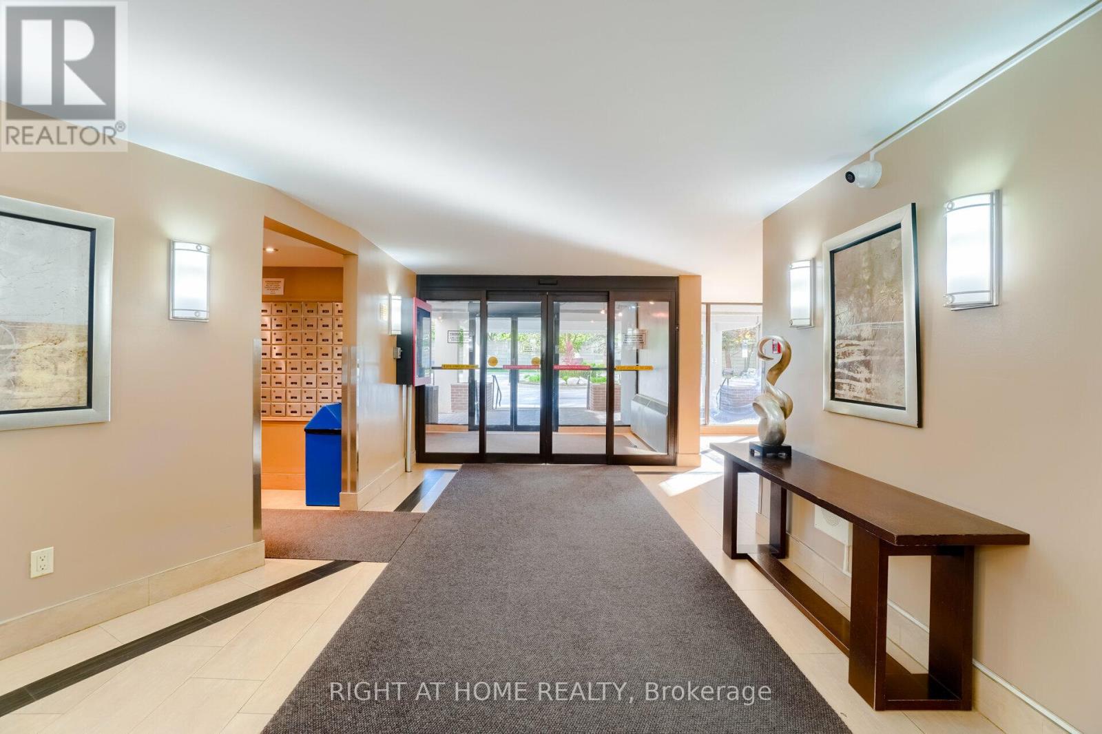 1607 - 5 Shady Golfway, Toronto, Ontario  M3C 3A5 - Photo 22 - C12443283