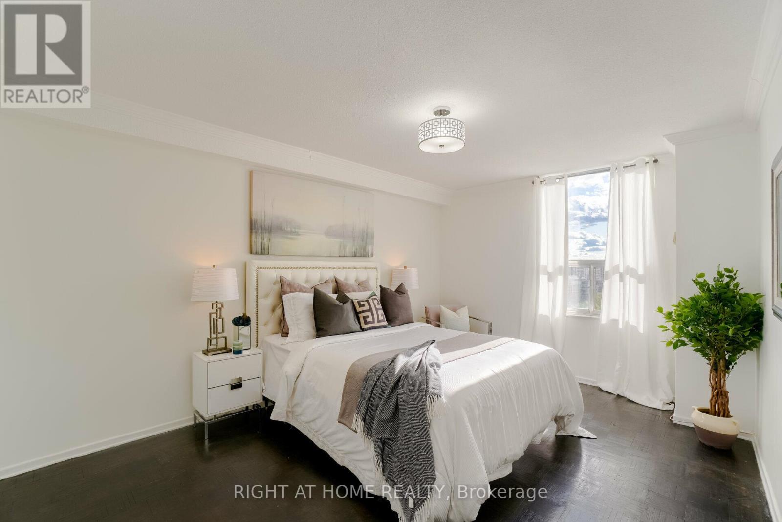 1607 - 5 Shady Golfway, Toronto, Ontario  M3C 3A5 - Photo 14 - C12443283