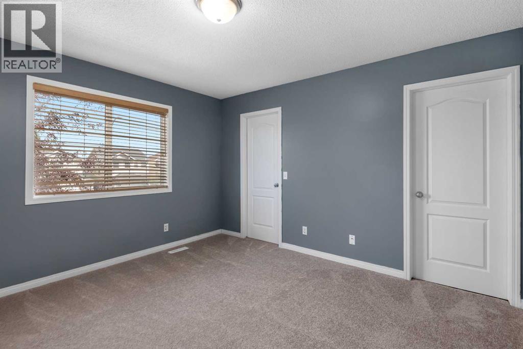 329 Bridleridge Way Sw, Calgary, Alberta  T2Y 4M5 - Photo 20 - A2251252