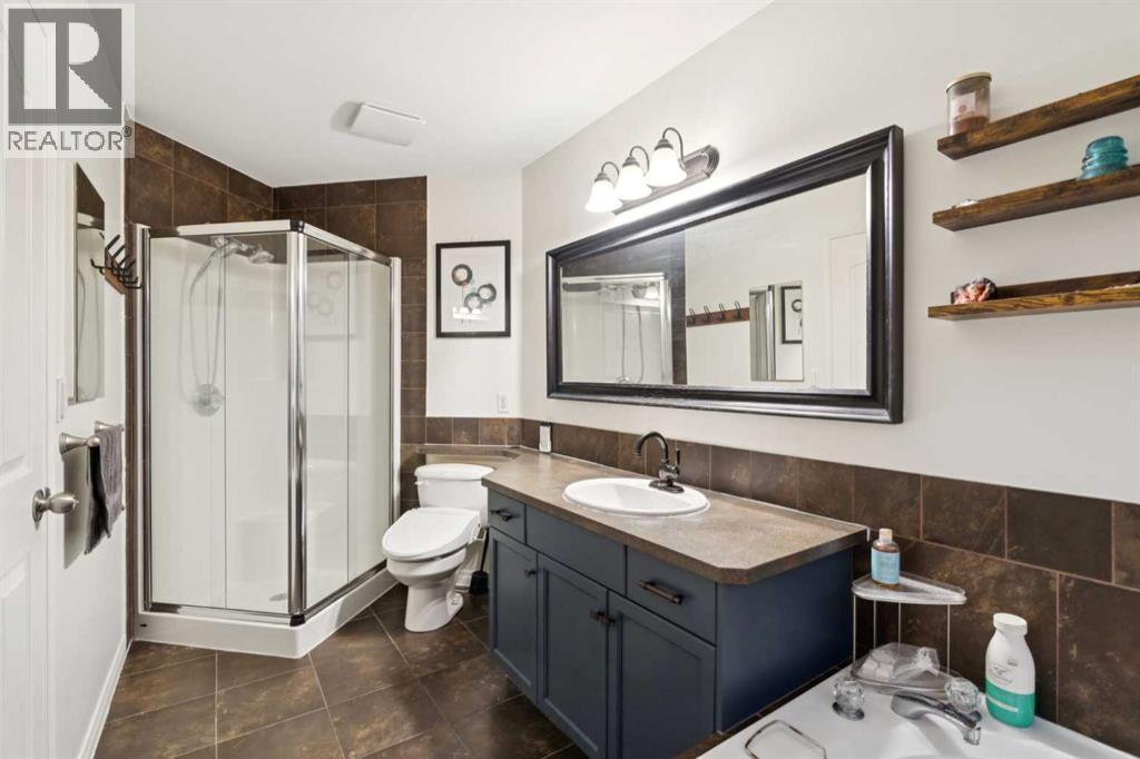 251 Everwillow Close Sw, Calgary, Alberta  T2Y 4G4 - Photo 22 - A2258587