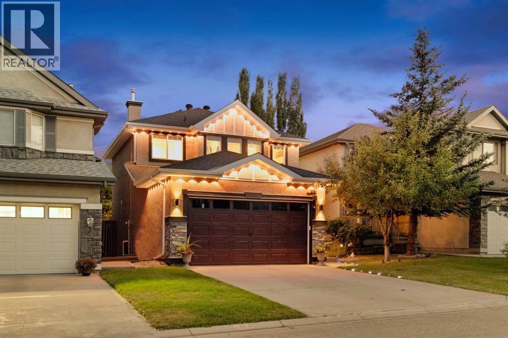 251 Everwillow Close SW, Calgary, Alberta