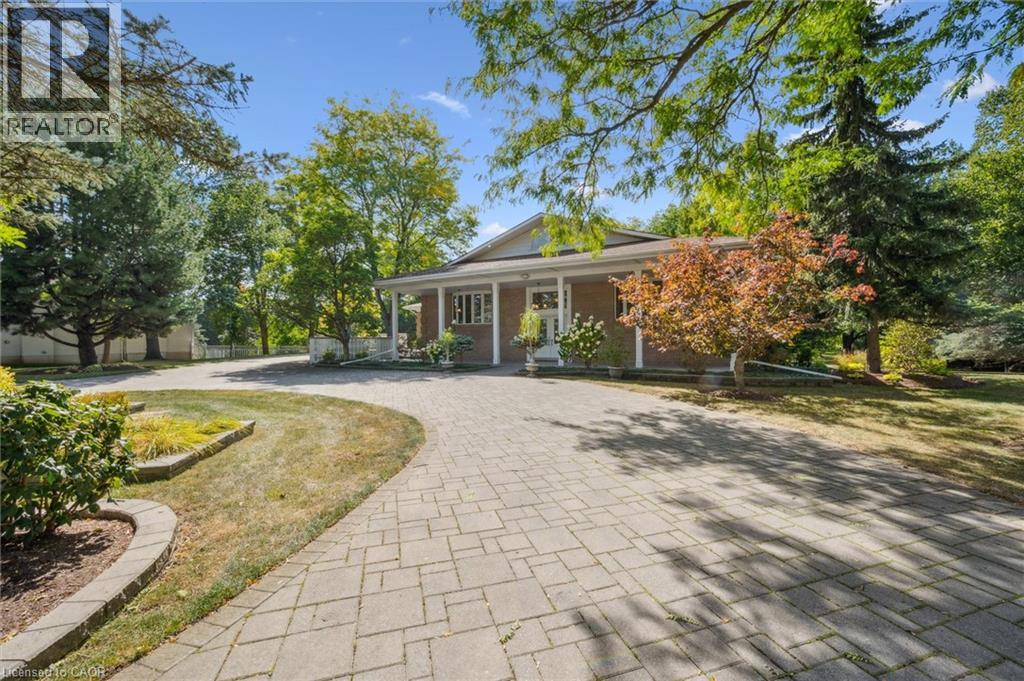 35 Charing Cross, Waterloo, Ontario  N2J 4G8 - Photo 2 - 40769817