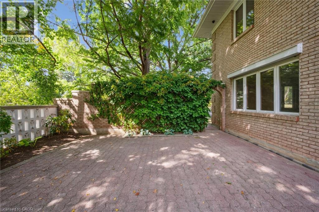 35 Charing Cross, Waterloo, Ontario  N2J 4G8 - Photo 20 - 40769817