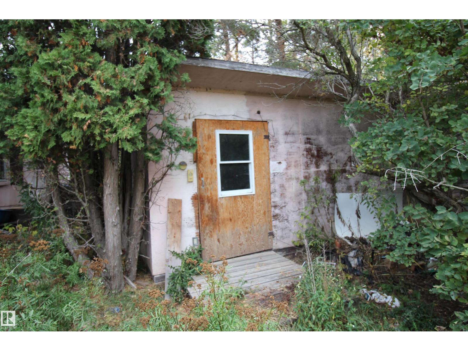 58201 Rge Rd 23, Rural Barrhead County, Alberta  T0E 1A0 - Photo 11 - E4460787