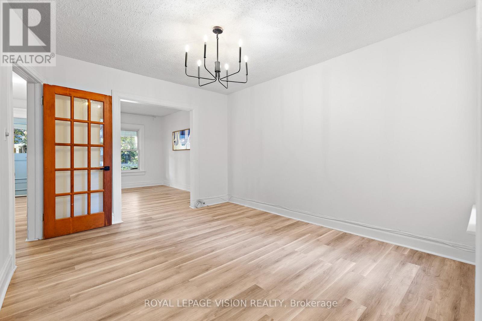 25 Bellefair Avenue, Toronto, Ontario  M4L 3T7 - Photo 13 - E12444497