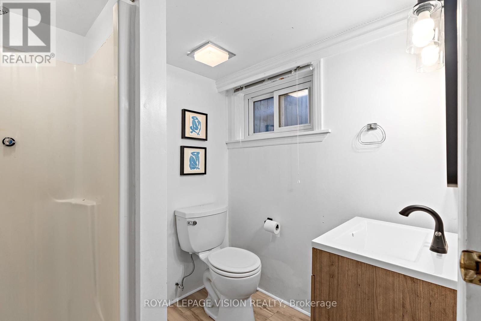 25 Bellefair Avenue, Toronto, Ontario  M4L 3T7 - Photo 32 - E12444497