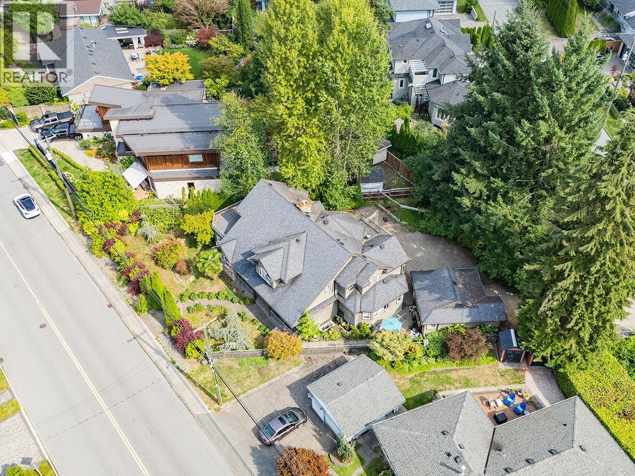 3582 Edgemont Boulevard, North Vancouver, British Columbia  V7R 2P7 - Photo 7 - R3044895