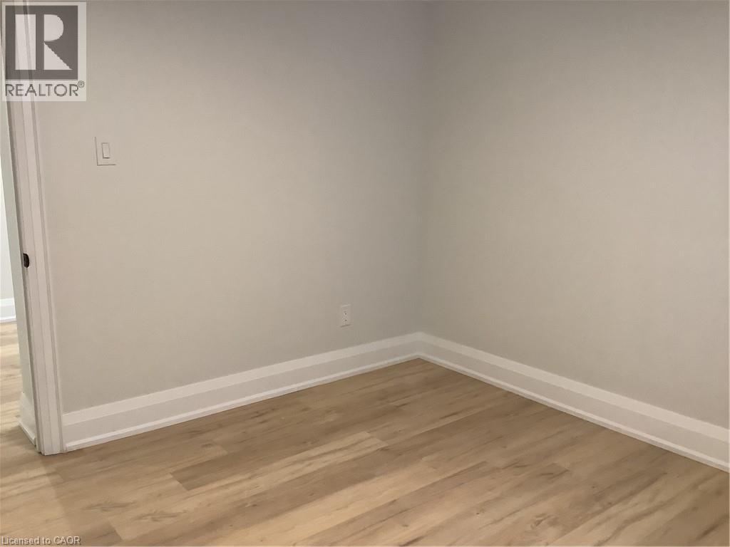 229 West 18th Street, Hamilton, Ontario  L9C 4H1 - Photo 20 - 40776361
