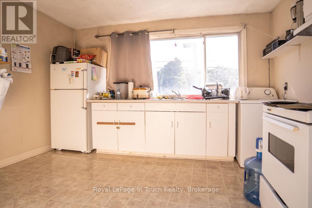 505 King Street, Midland, Ontario  L4R 3N5 - Photo 10 - S12444566