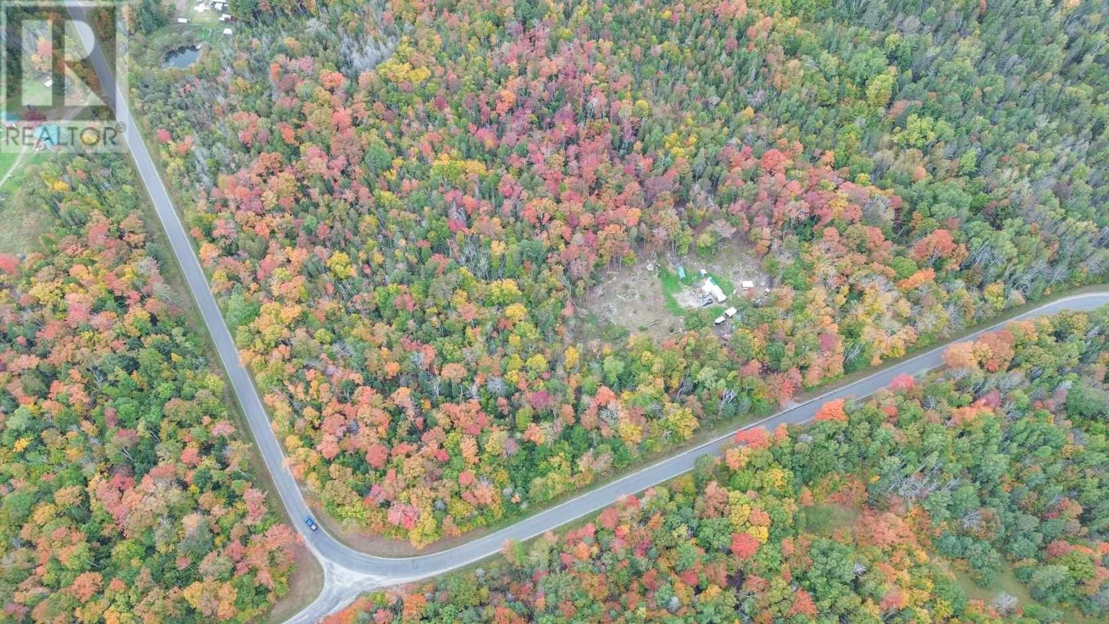 2542 Hilton Rd, Hilton Beach, Ontario  P0R 1J0 - Photo 3 - SM252871