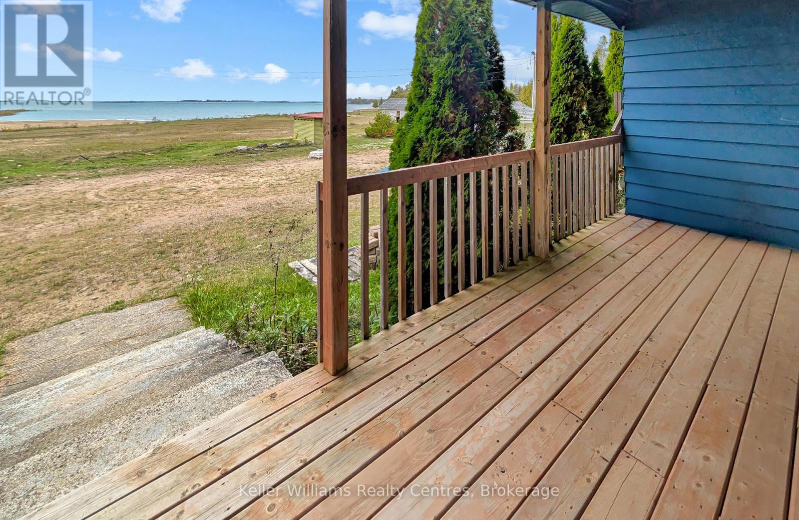 118 Resort Road, South Bruce Peninsula, Ontario  N0H 2T0 - Photo 13 - X12444535