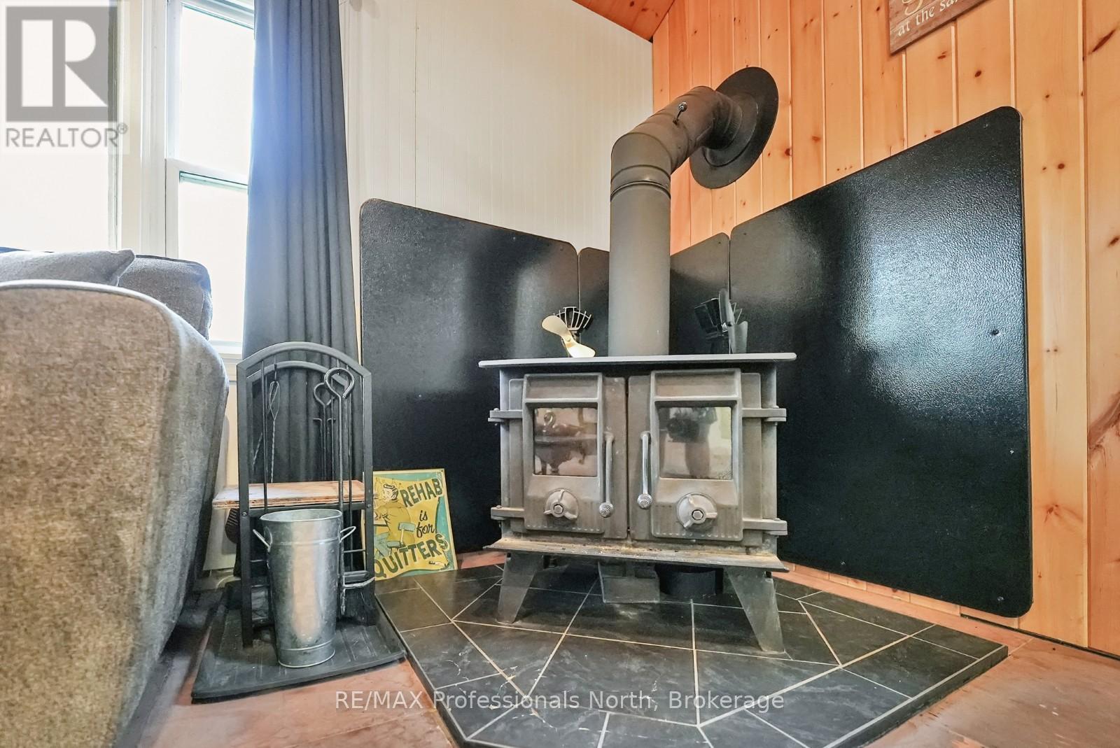 1196 Hagen Road, Highlands East, Ontario  K0L 2A0 - Photo 5 - X12444562