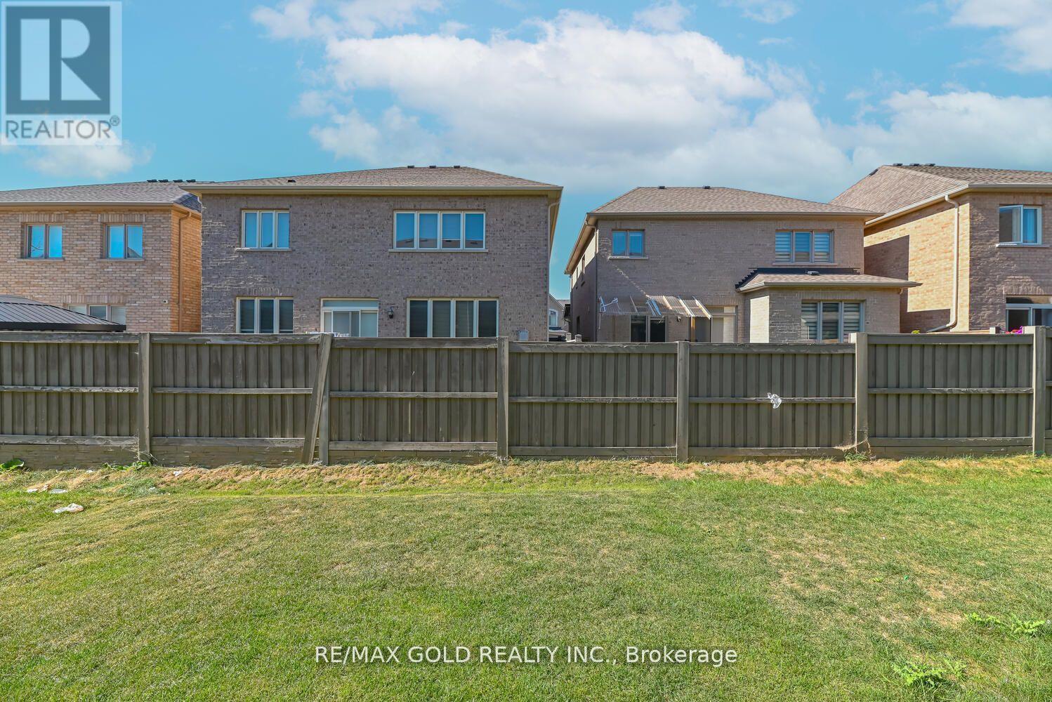 84 Keppel Circle, Brampton (Northwest Brampton), Ontario  L7A 5K9 - Photo 23 - W12444487