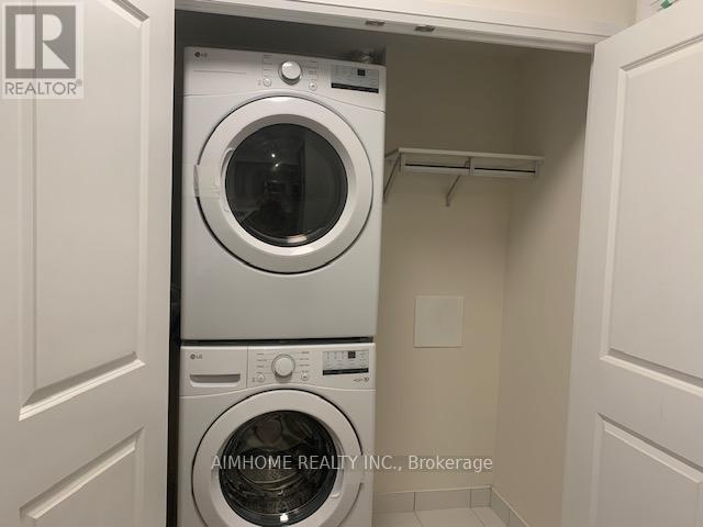 803 - 15 Watergarden Drive, Mississauga, Ontario  L5R 0H4 - Photo 11 - W12444501