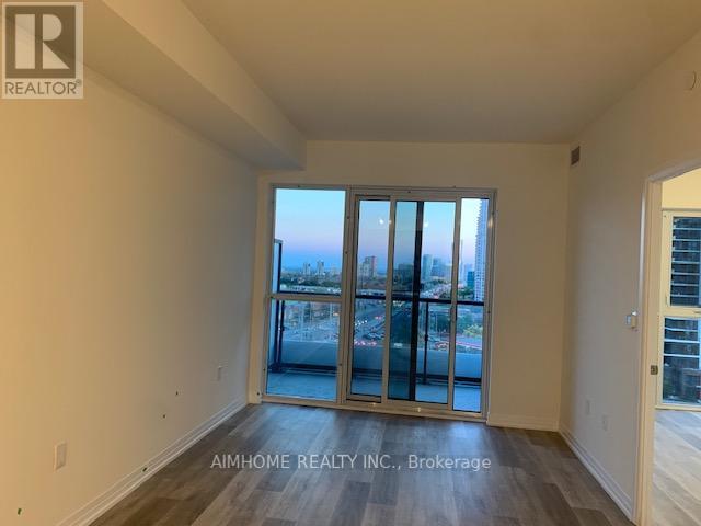 803 - 15 Watergarden Drive, Mississauga, Ontario  L5R 0H4 - Photo 3 - W12444501
