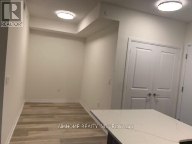 803 - 15 Watergarden Drive, Mississauga, Ontario  L5R 0H4 - Photo 6 - W12444501