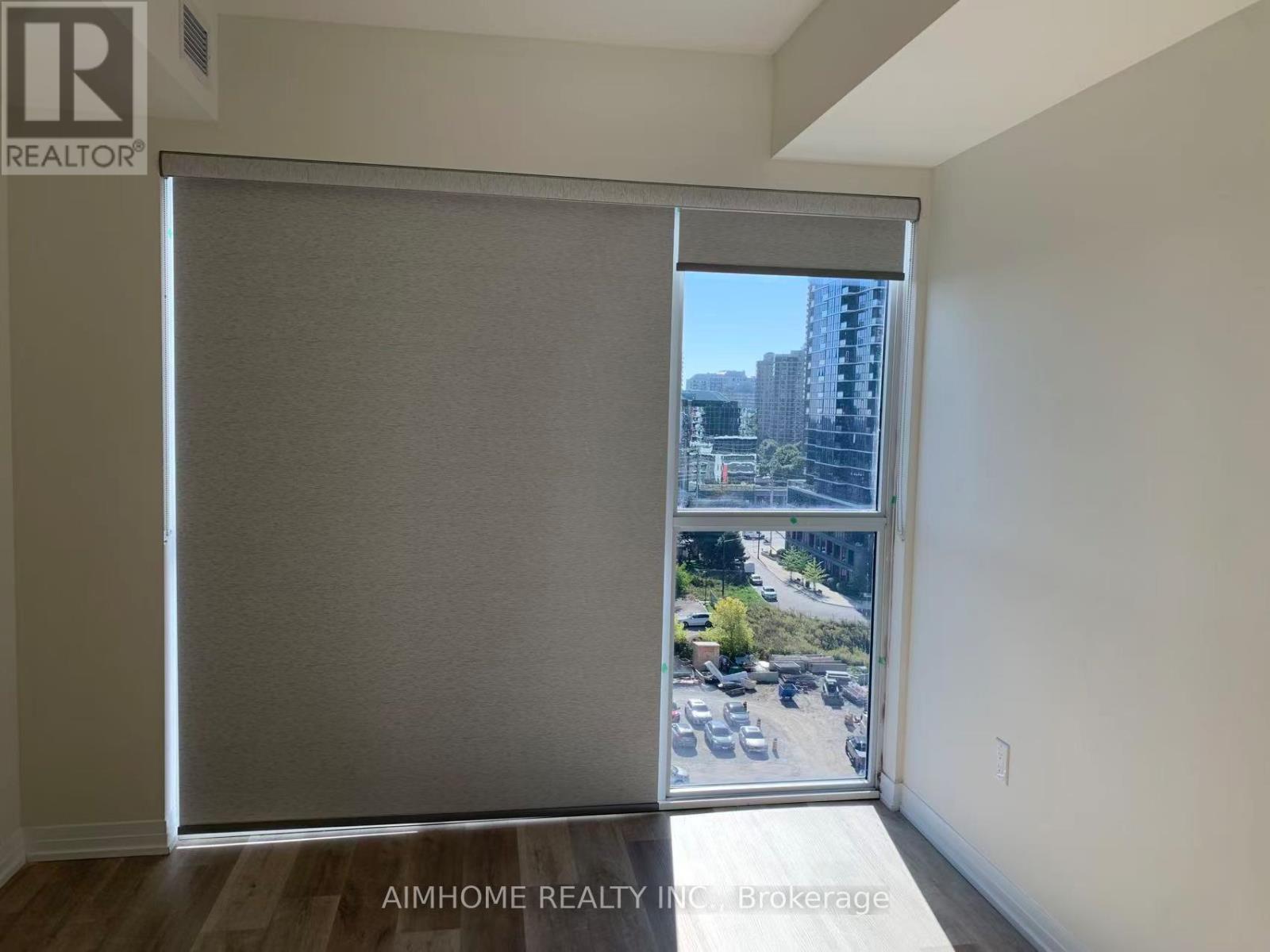 803 - 15 Watergarden Drive, Mississauga, Ontario  L5R 0H4 - Photo 8 - W12444501