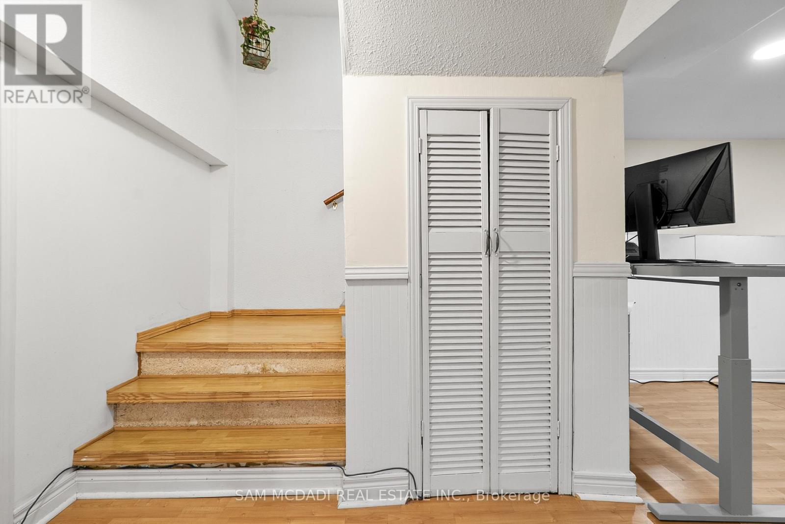5948 Featherhead Crescent, Mississauga (Meadowvale), Ontario  L5N 2B6 - Photo 20 - W12444502