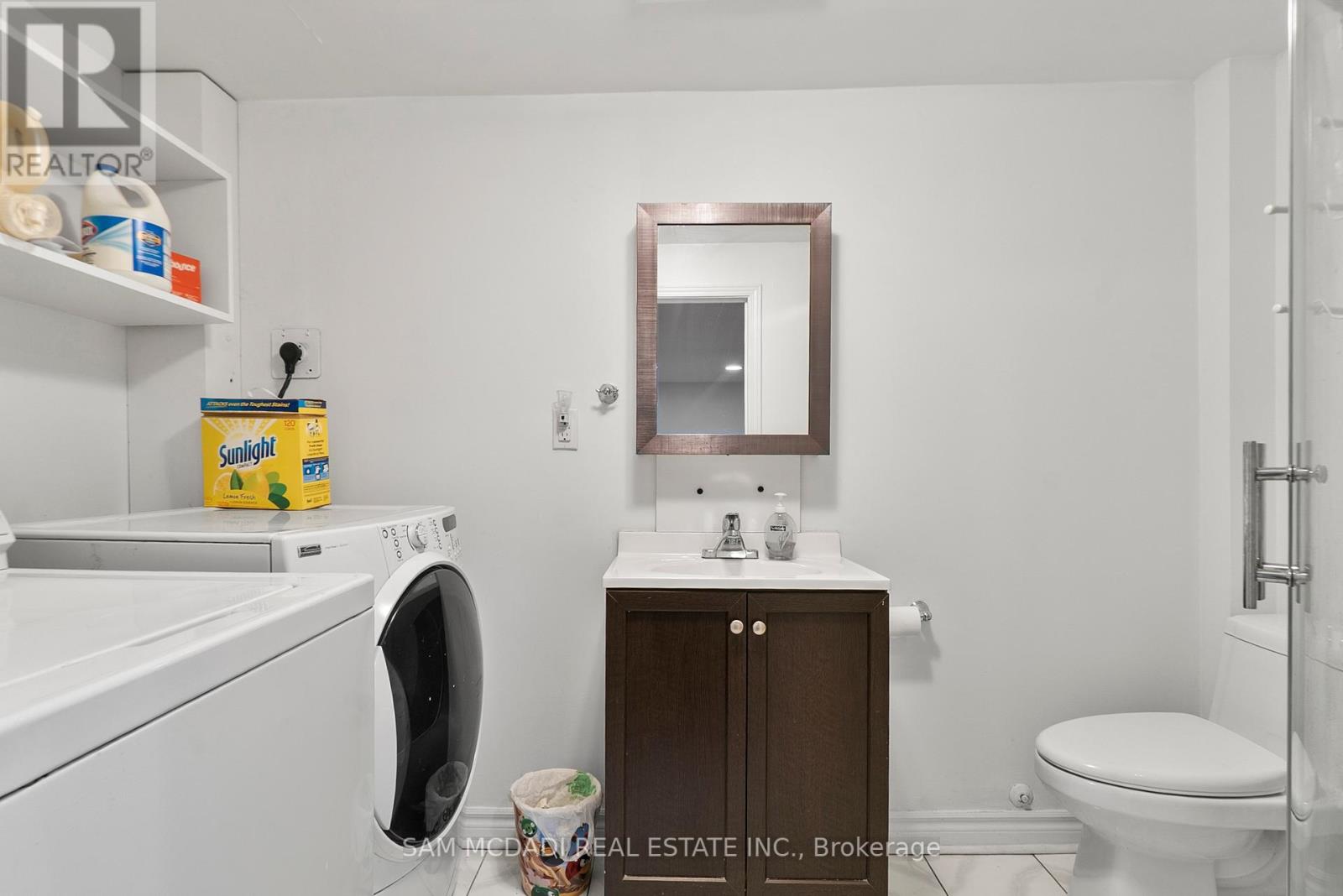 5948 Featherhead Crescent, Mississauga (Meadowvale), Ontario  L5N 2B6 - Photo 22 - W12444502