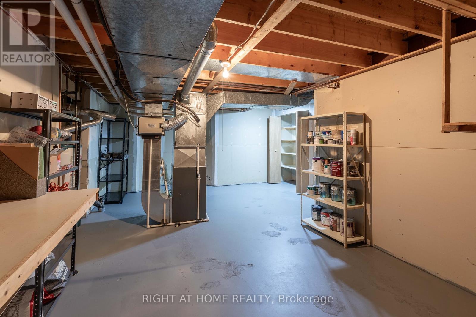 21 Hime Crescent, Ottawa, Ontario  K1G 4S1 - Photo 38 - X12254707