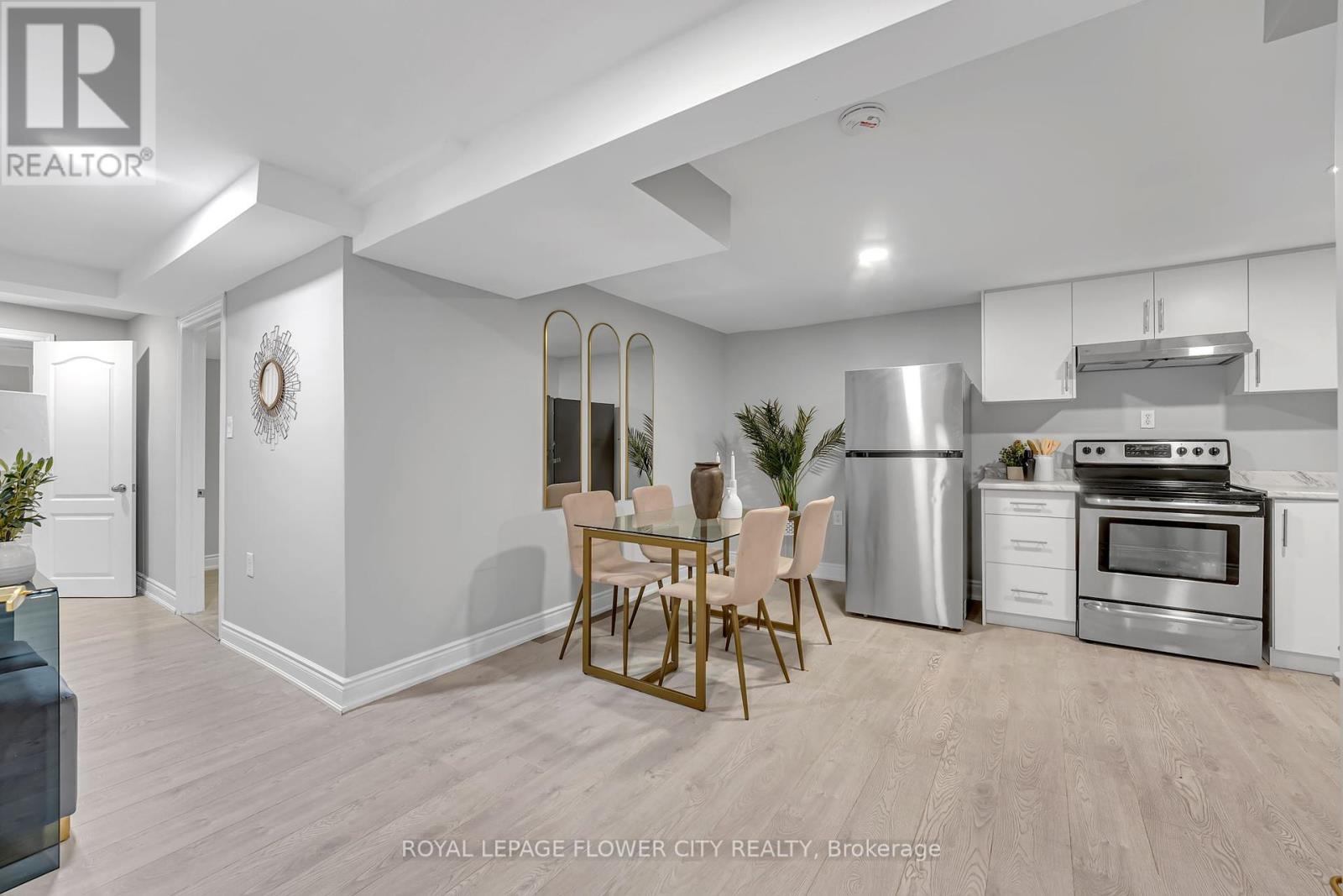3278 Waxwing Drive, Mississauga, Ontario  L5N 5X9 - Photo 31 - W12436369
