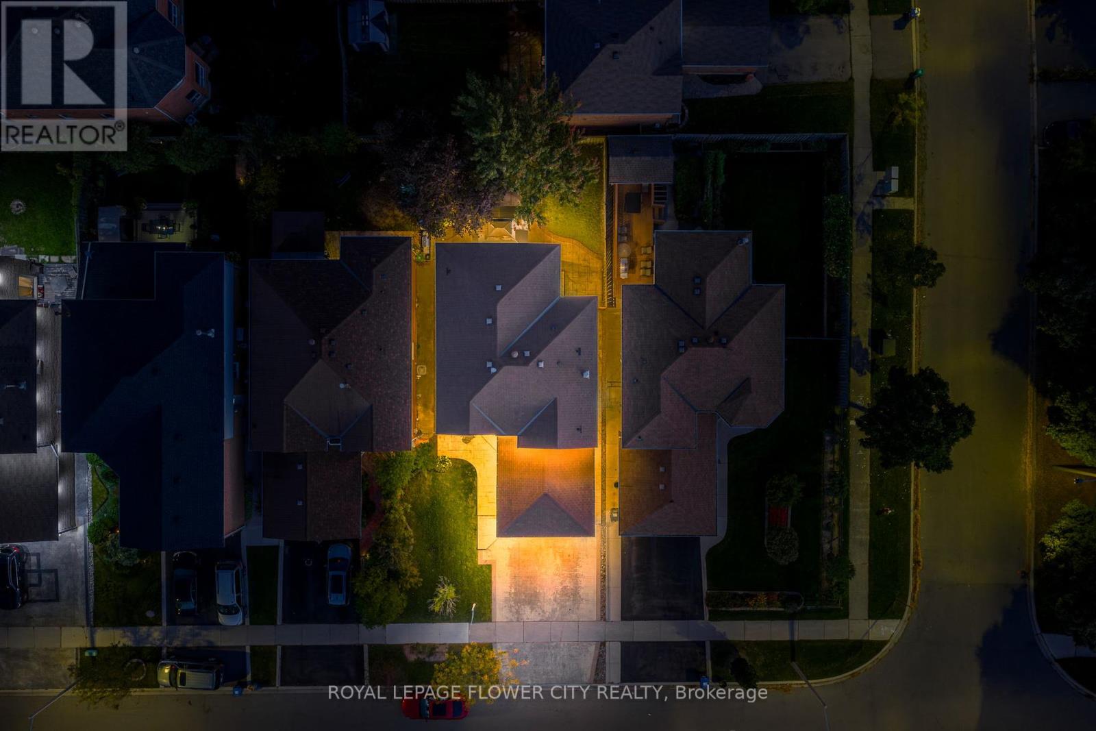 3278 Waxwing Drive, Mississauga, Ontario  L5N 5X9 - Photo 48 - W12436369