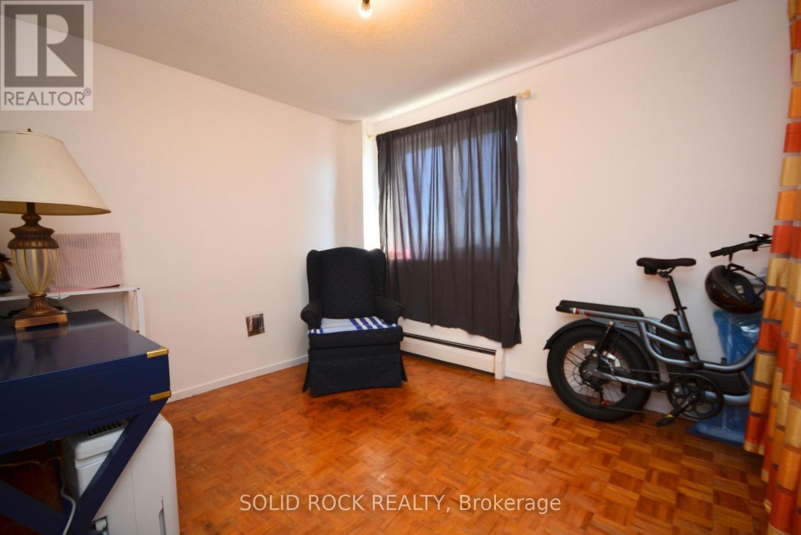 812 - 3100 Carling Avenue, Ottawa, Ontario  K2B 6J6 - Photo 13 - X12444514