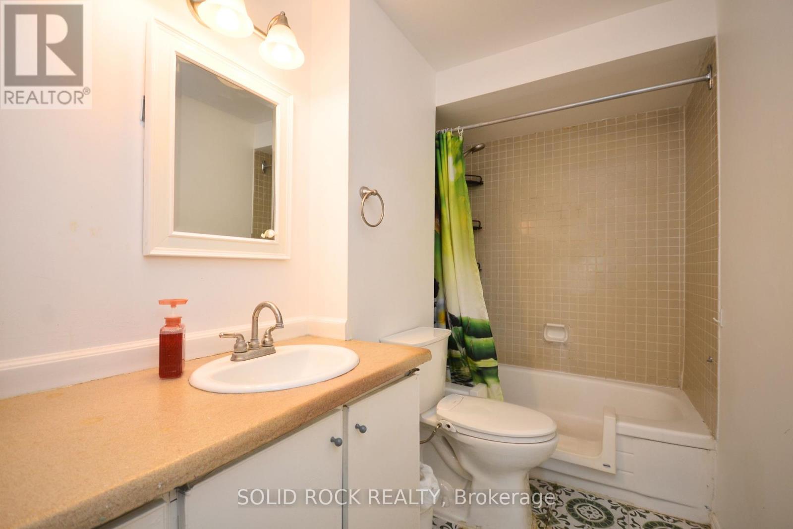 812 - 3100 Carling Avenue, Ottawa, Ontario  K2B 6J6 - Photo 14 - X12444514