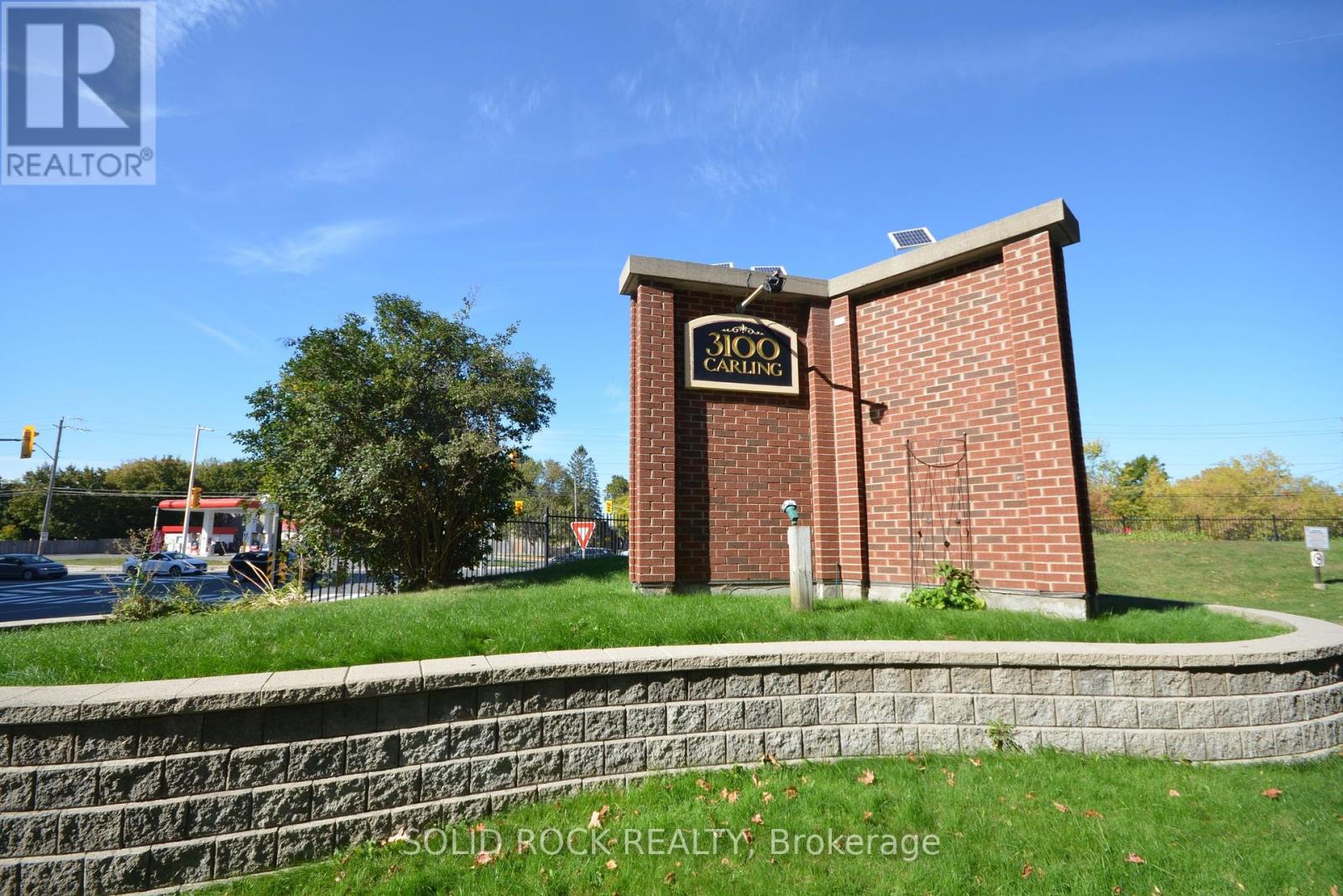 812 - 3100 Carling Avenue, Ottawa, Ontario  K2B 6J6 - Photo 2 - X12444514