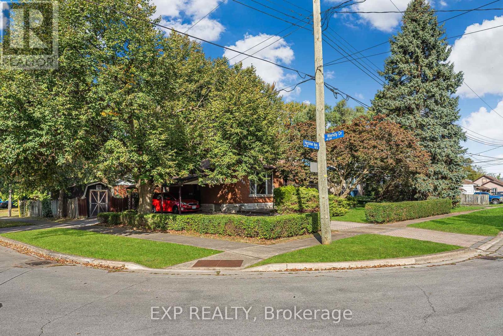7301 Heximer Avenue, Niagara Falls (Oldfield), Ontario  L2G 4T5 - Photo 2 - X12444544